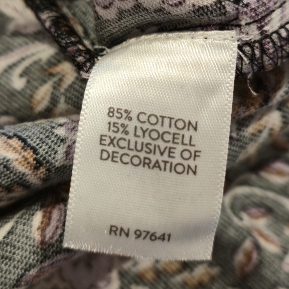 J. Jill M Floral Button-Front Black Couduroy 3/4 Sleeve Blouse W/ Floral Design - Picture 8 of 8